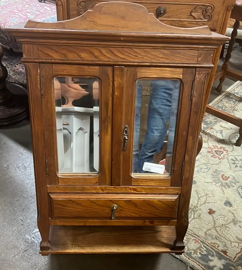 Oak Wall Cabinet 1