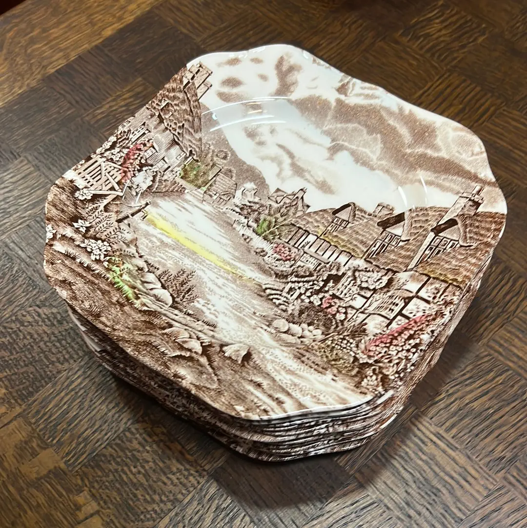 Set Of 11 Johnson Brothers China Luncheon Plates 1