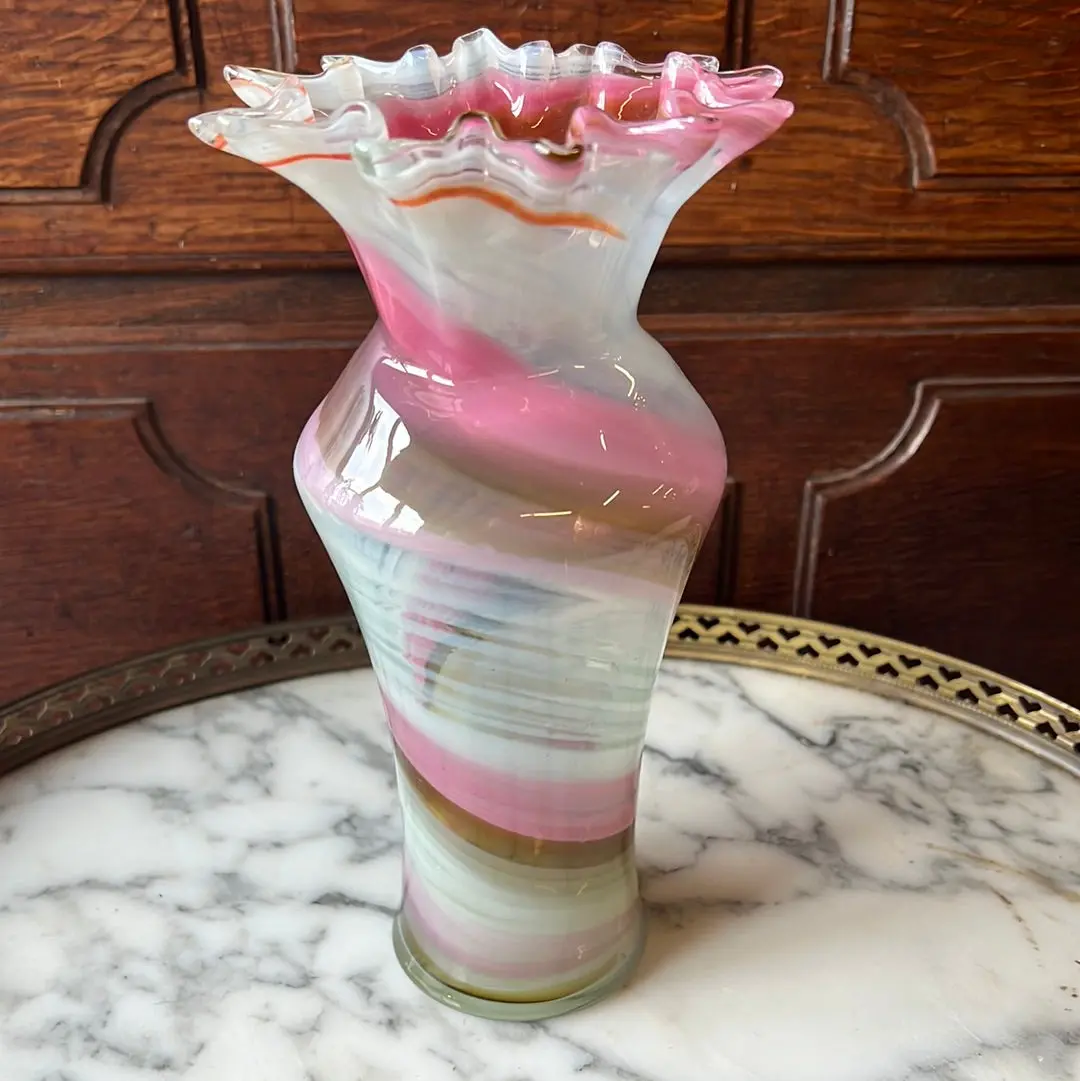 Pink And White Swirly Glass Vase With Spikey Top 1