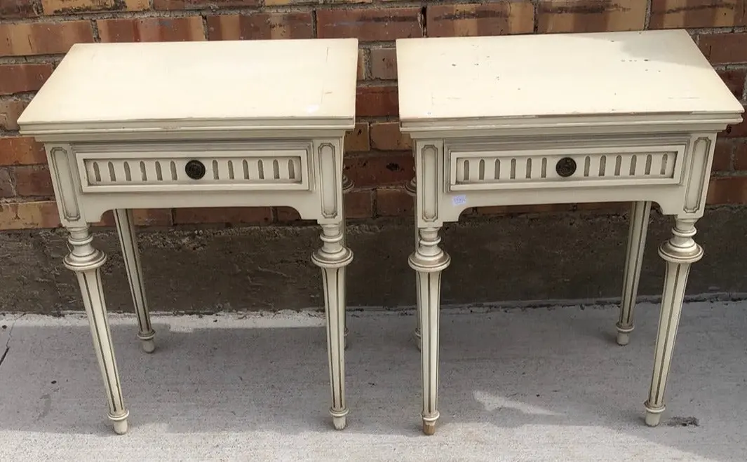 Pair Of White Painted Low Louis Xvi Side Tables 1