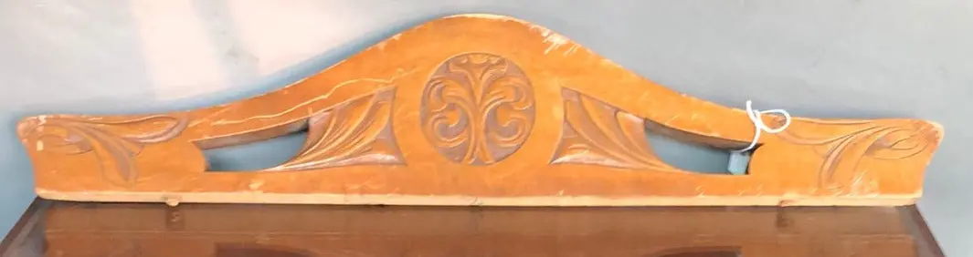 Small Floral Carved Pediment 1