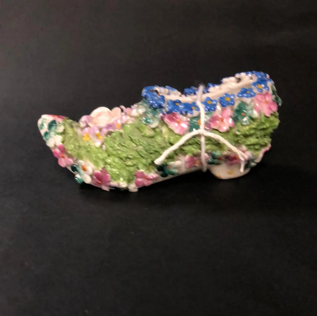Large Elfinware Shoe 1
