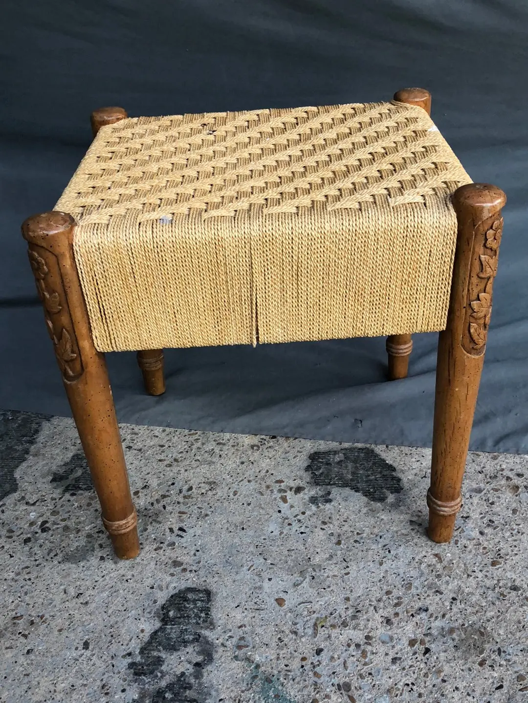 Rush Stool With Flower Carved Legs 1