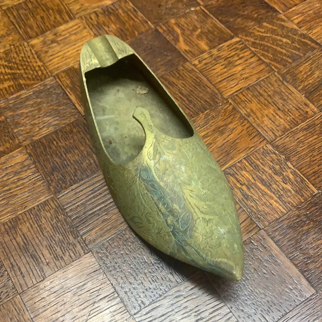 Brass Indian Shoe Ashtray 1