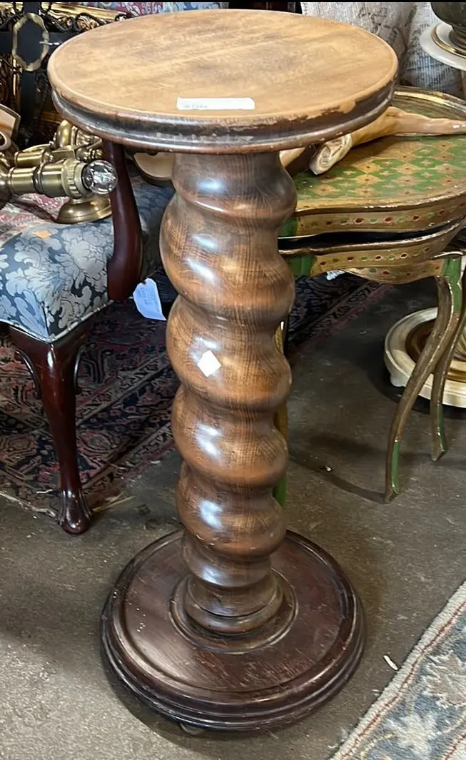 Heavy Dark Oak Barley Twist Pedestal 1