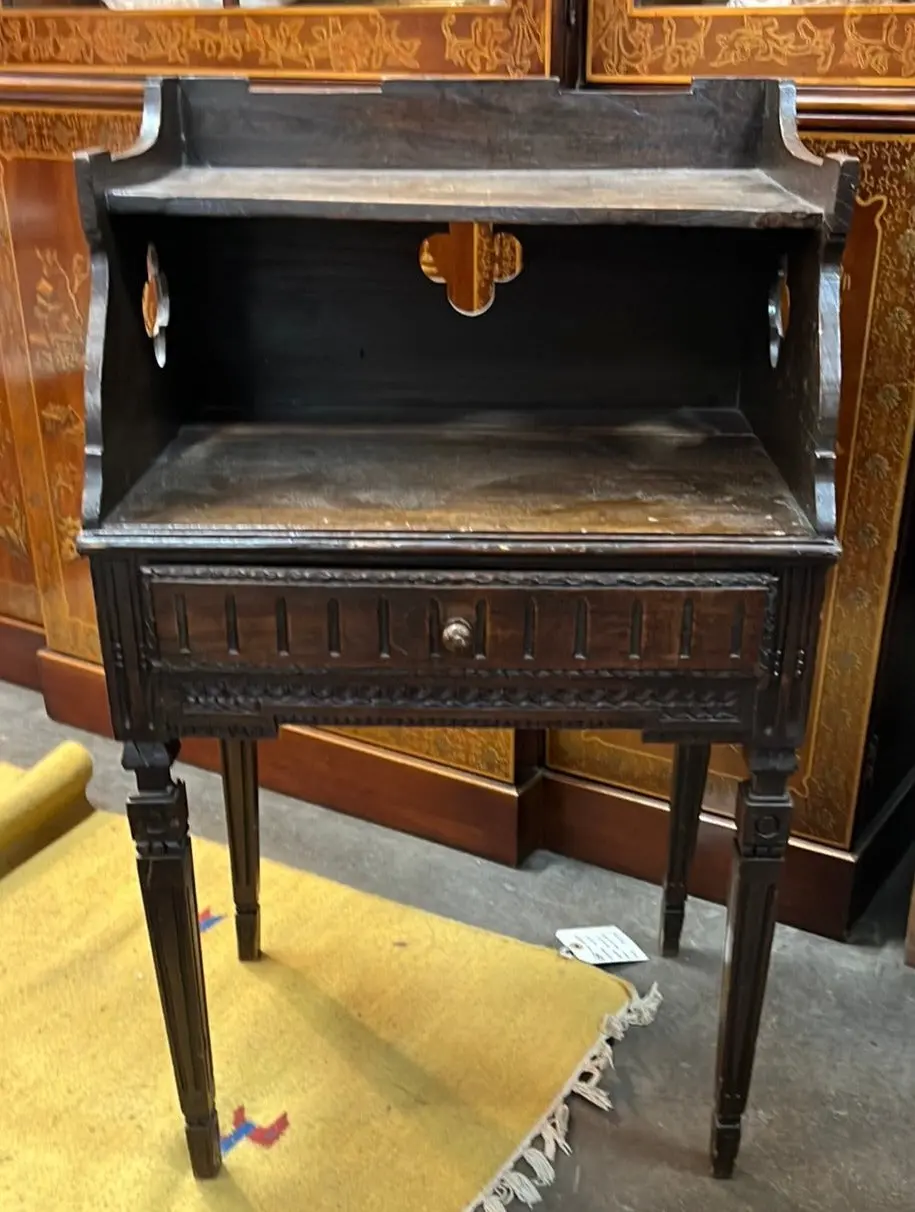 Quatrefoil Carved Oak Louis Xvi 2-Tier Stand With Drawer 1