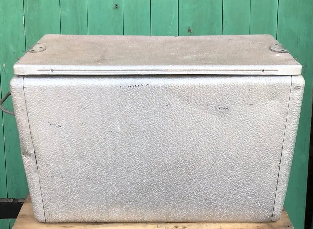 Vintage Aluminum Cooler 1