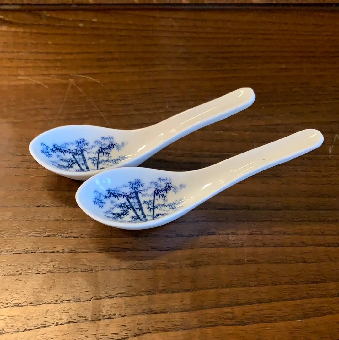 Pair Of Blue And White Chinese Soup Spoons 1