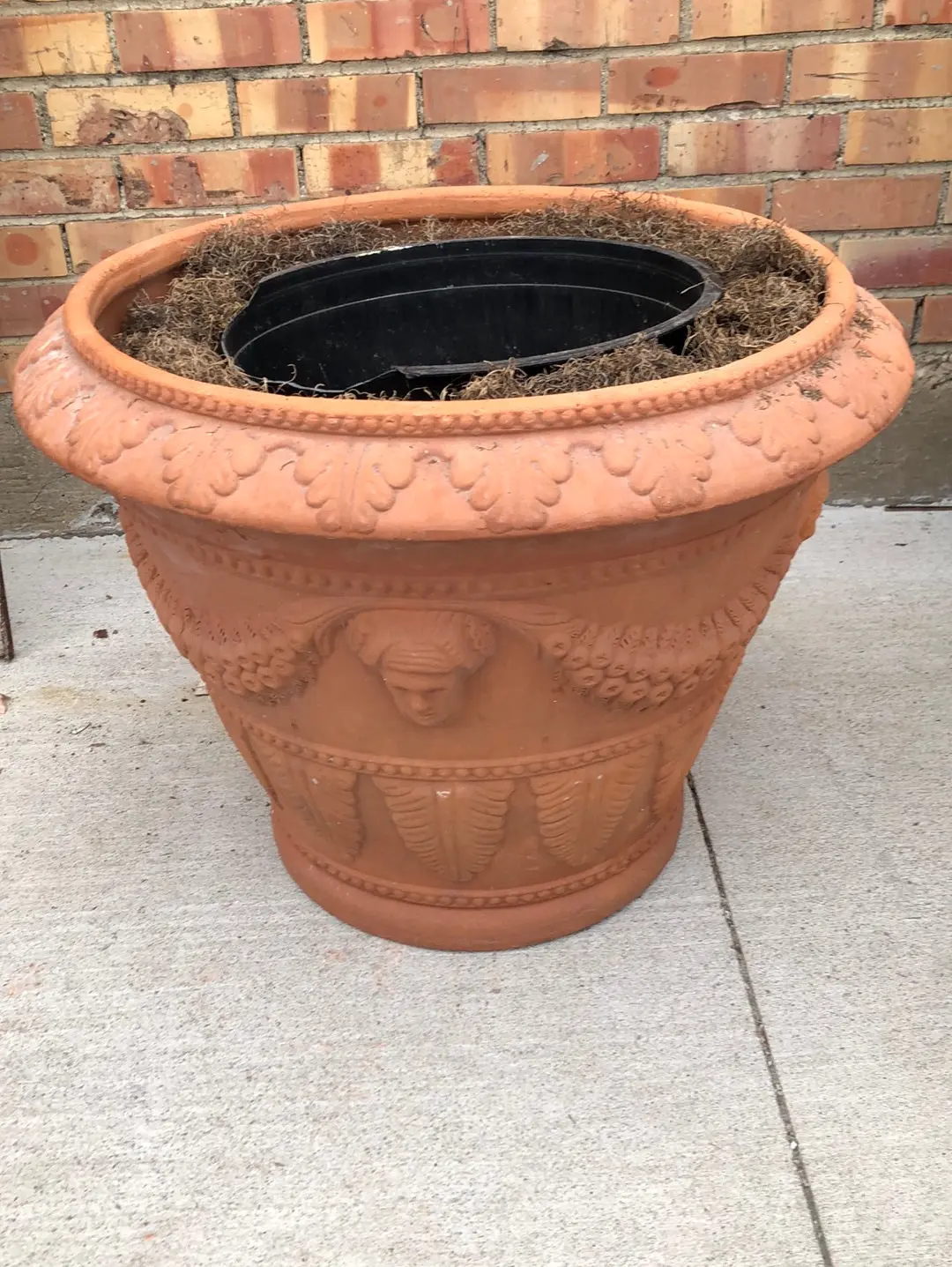 Large Terra Cotta Pot With Cherubs And Vines 1