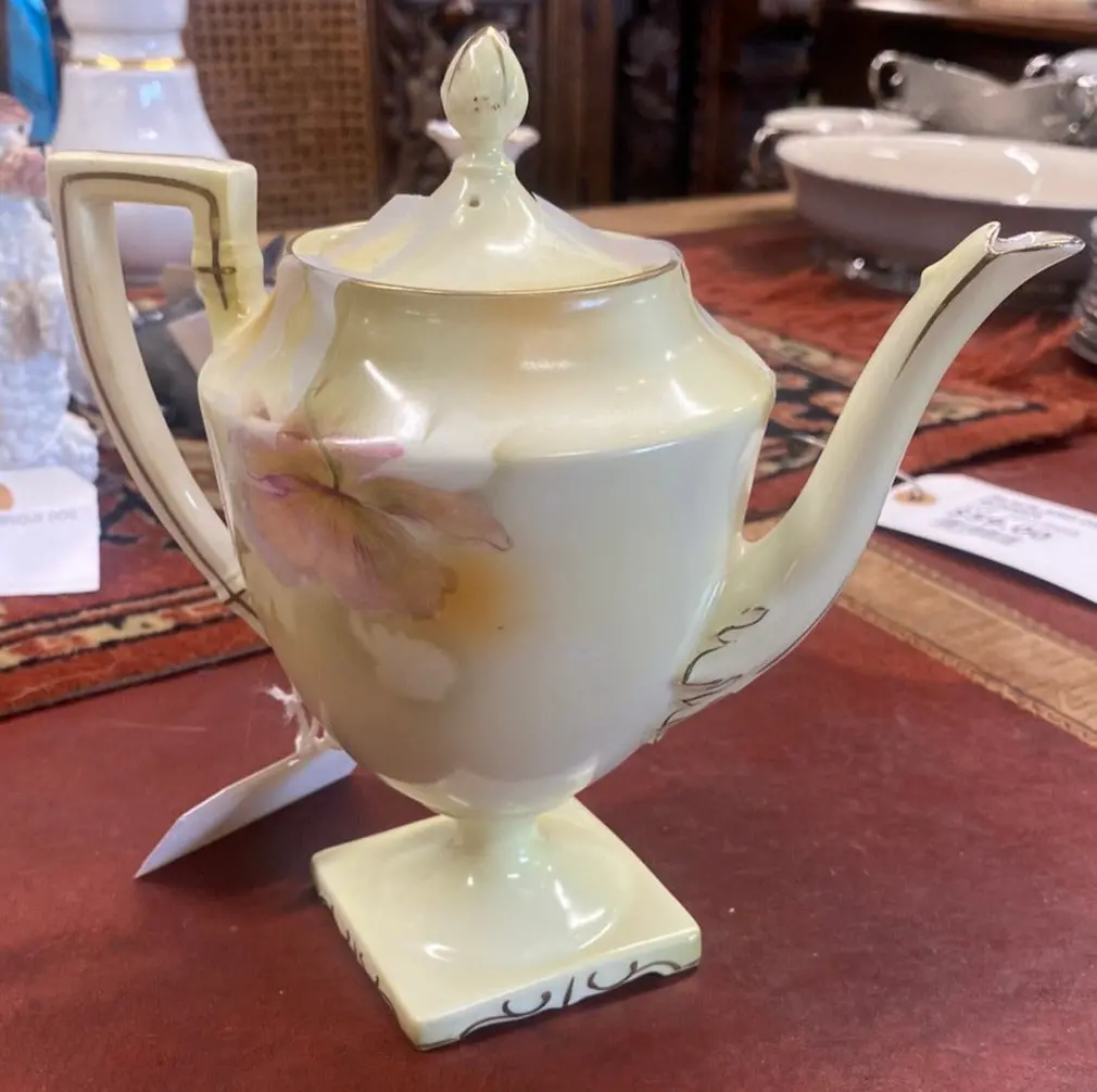 Small R.S. Prussia Tea Pot With Roses 1