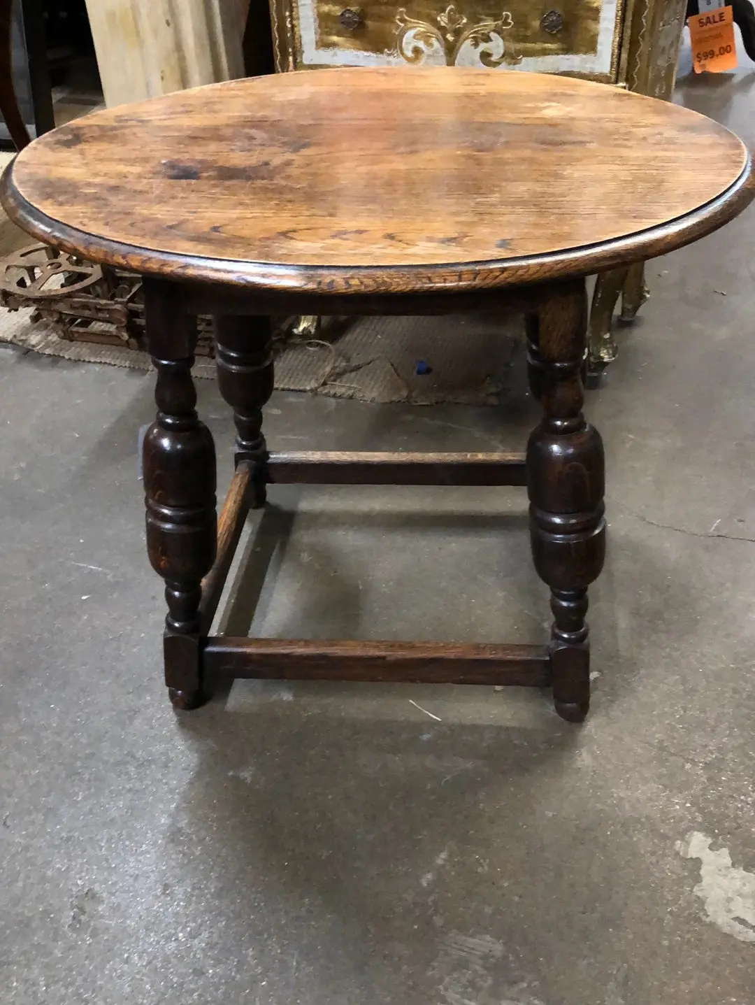Small Oak Oval Side Table 1