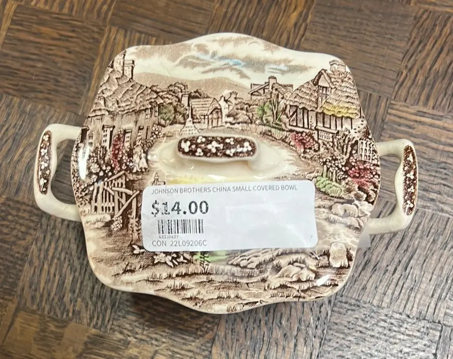 Johnson Brothers China Small Covered Bowl 1