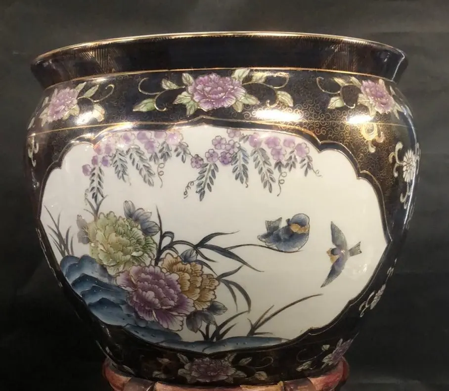 Large Dark Blue Chinese Planter With Bird 1