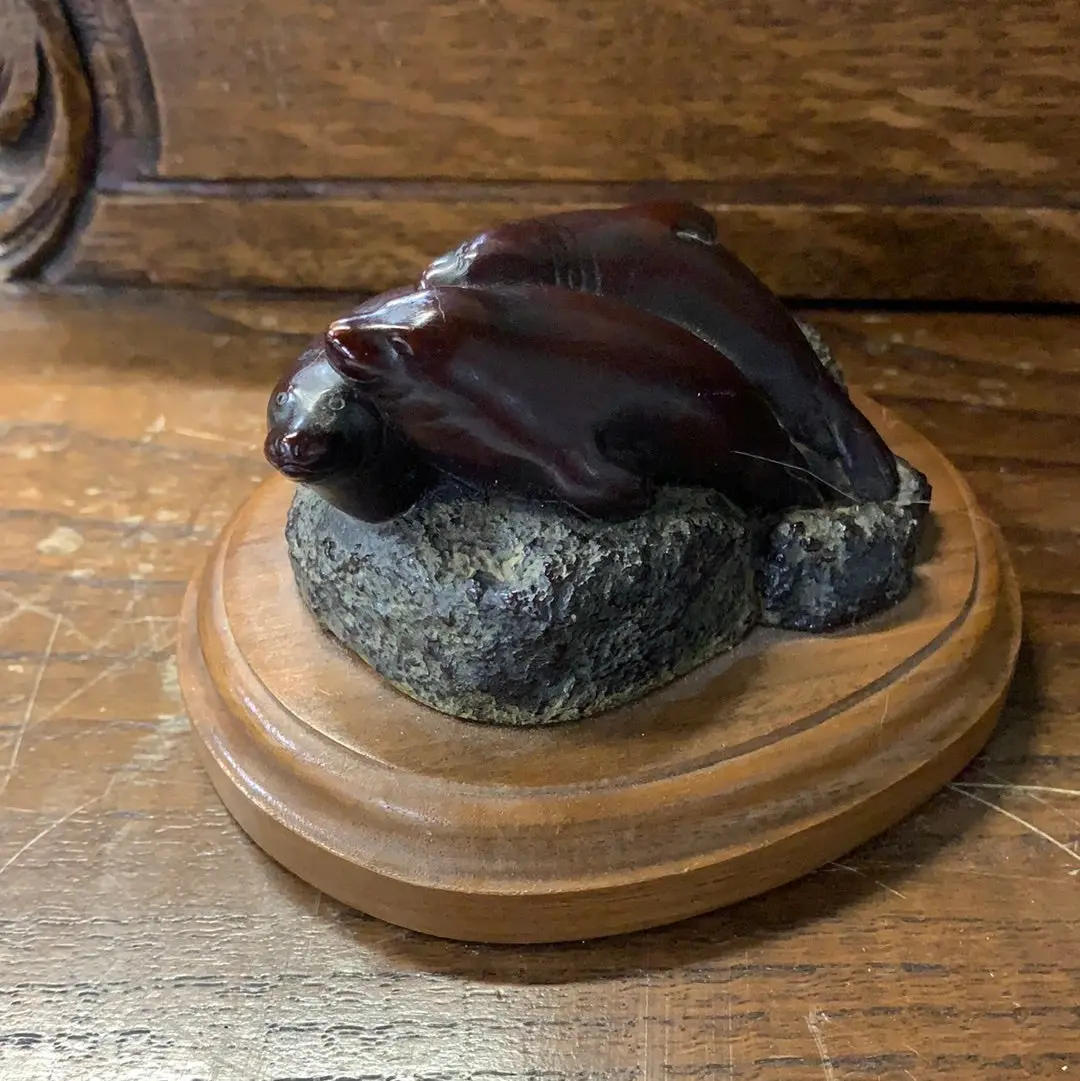 Statue Of Seals - Boma, Canada 1