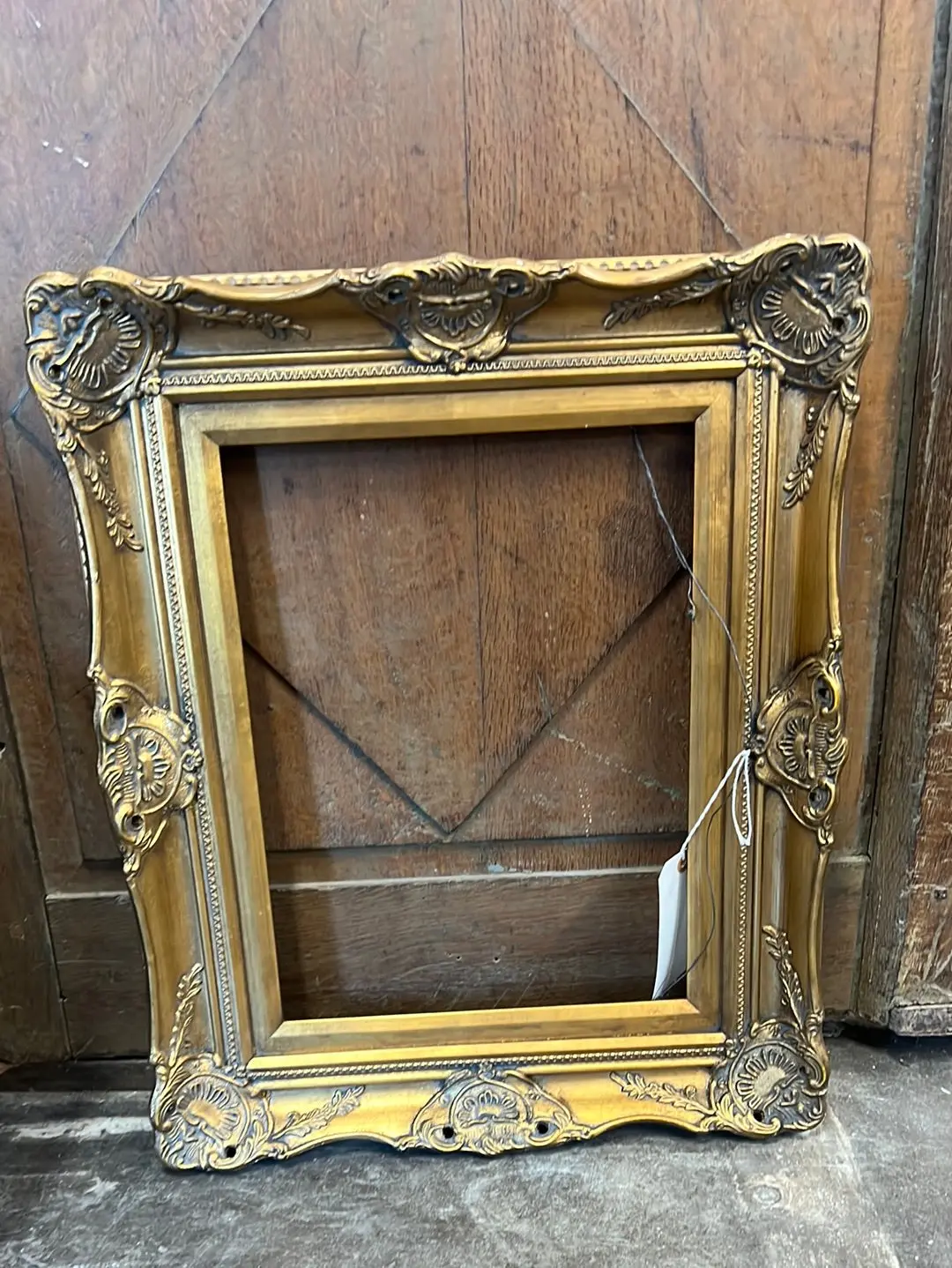 Gold Ornate Frame 1