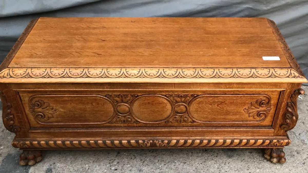 Paw Foot Oak Carved Coffer 1