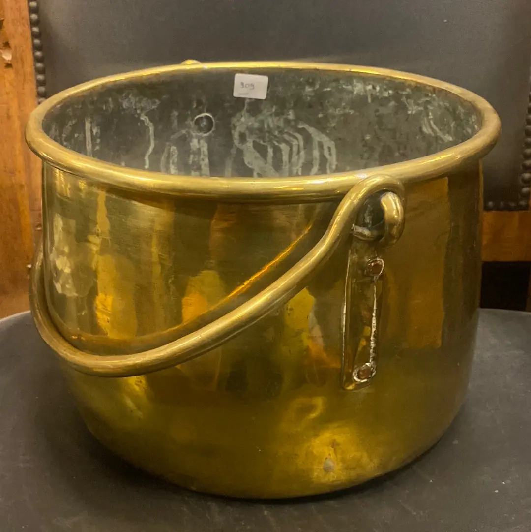 Medium Brass Jam Pot 1