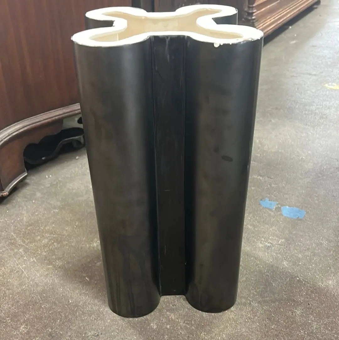 Mirror Top Side Table With Clover Shaped Base 1