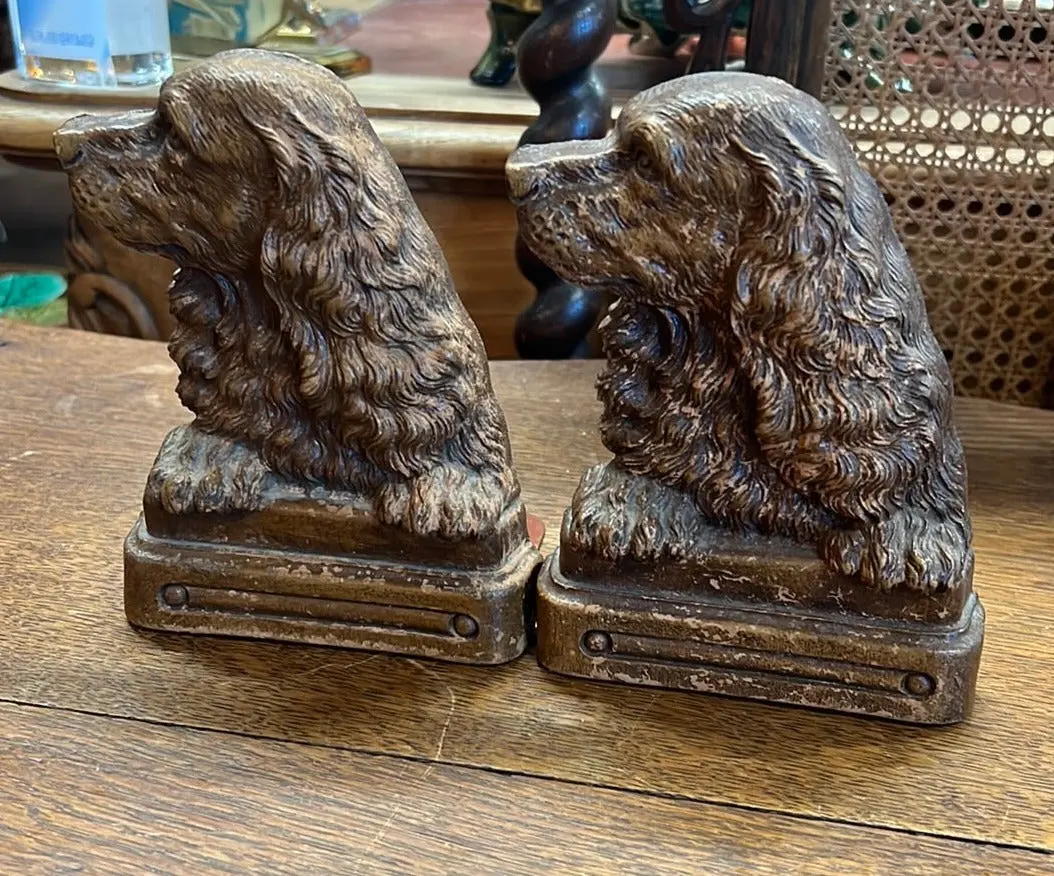 Pair Of Syrocco Wood Spaniel Bookends 1
