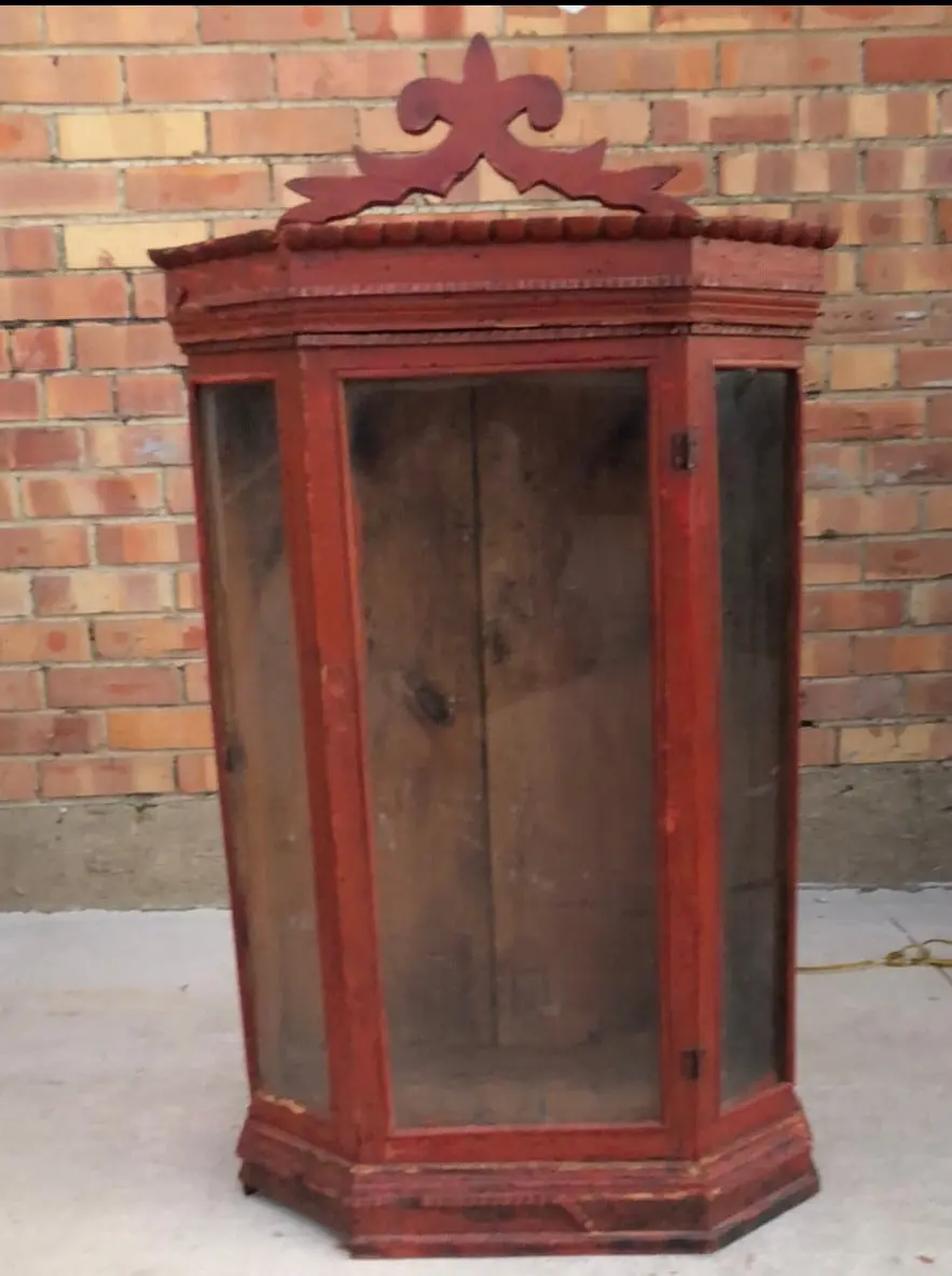 Red South American Reliquary 1