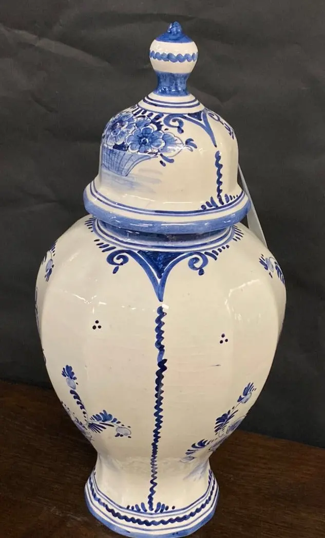 Delft Large Ginger Jar 1