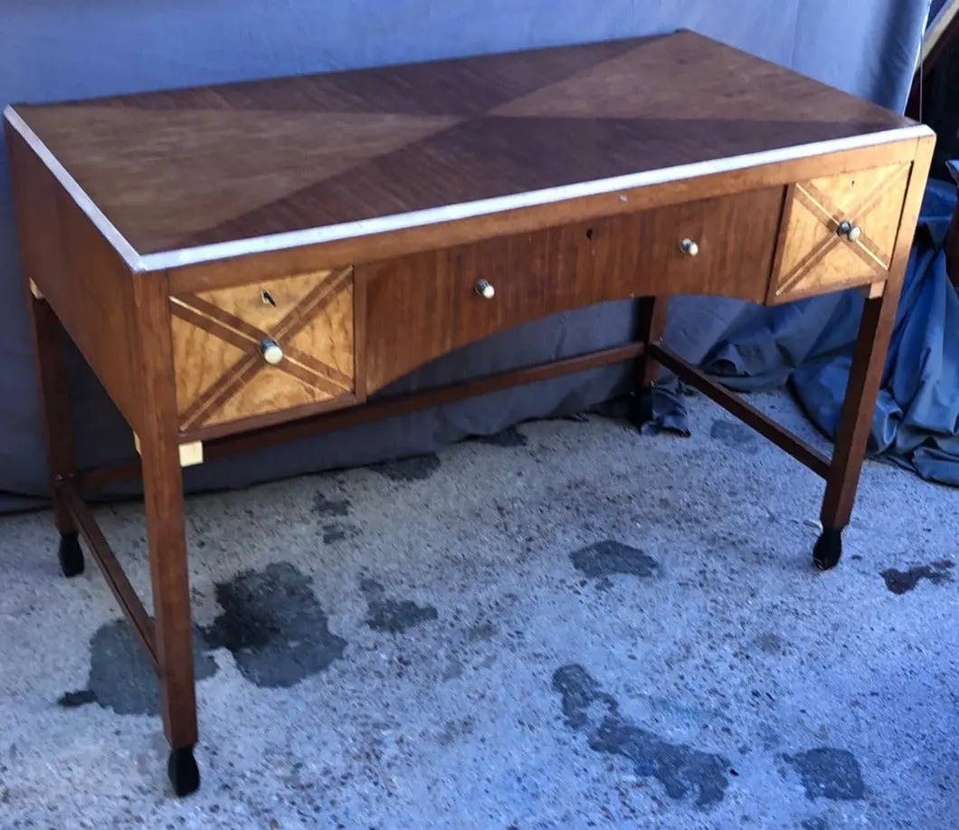 English Inlaid Desk With Handmade Dove Tails 1