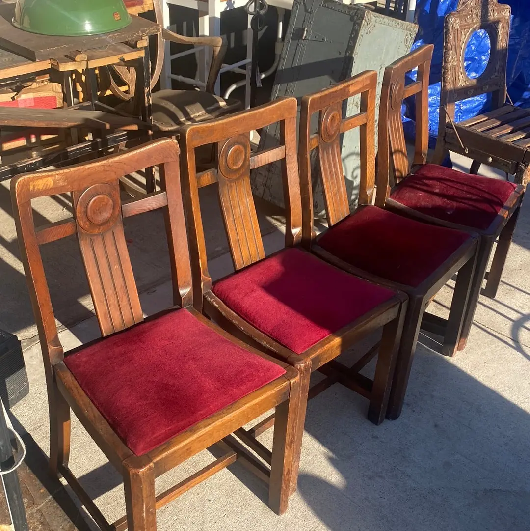 Set Of 4 English Oak Deco Chairs 1