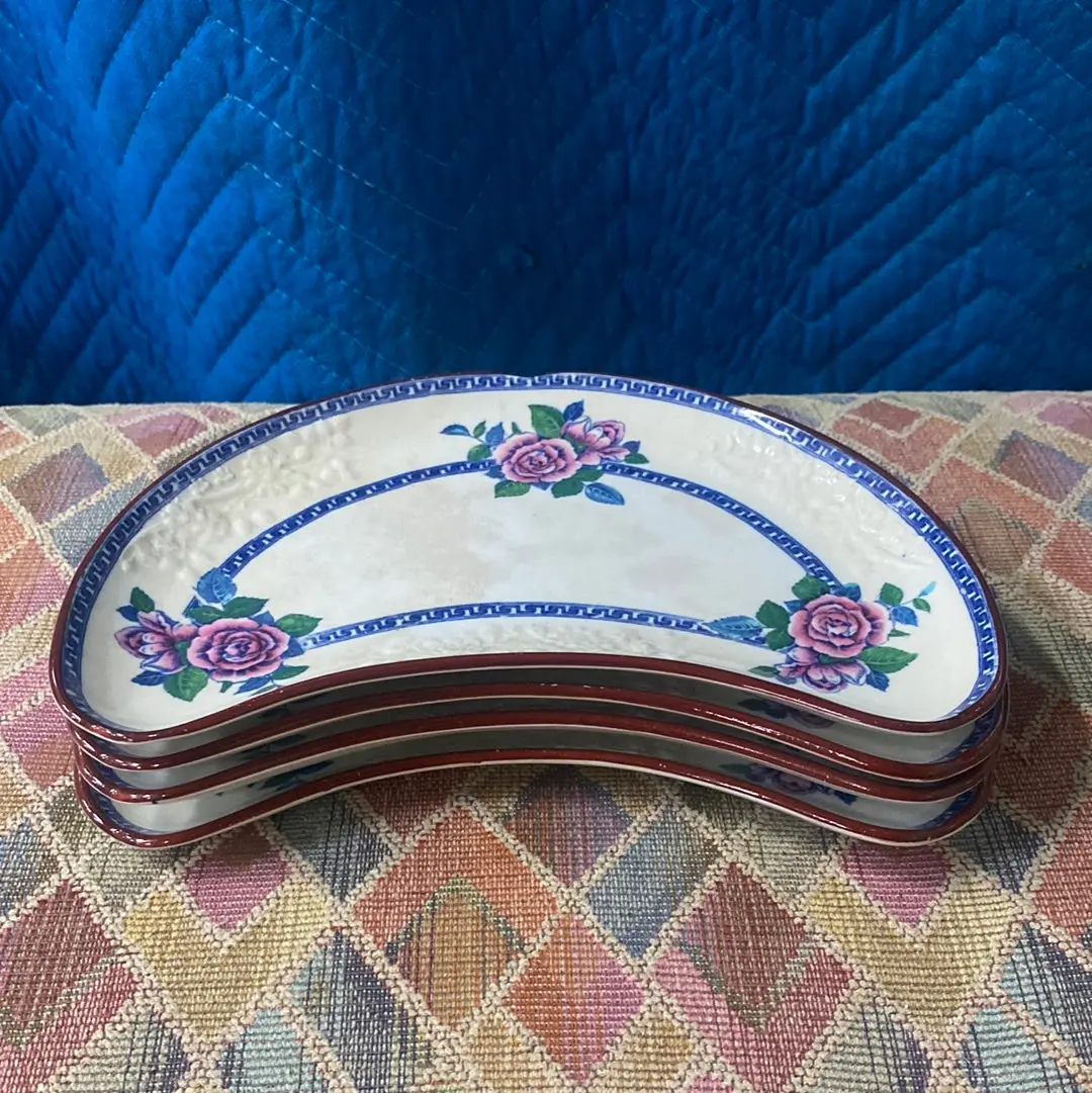 Copeland Spode Set Of 4 Carved Bone Dishes 1