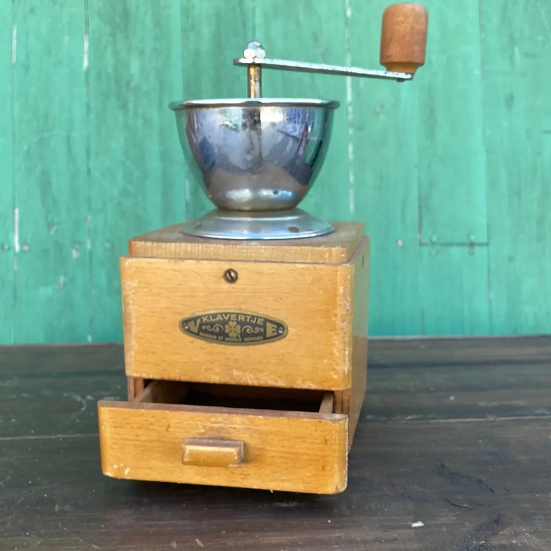 Klavertje Coffee Grinder Beechwood And Brass 1
