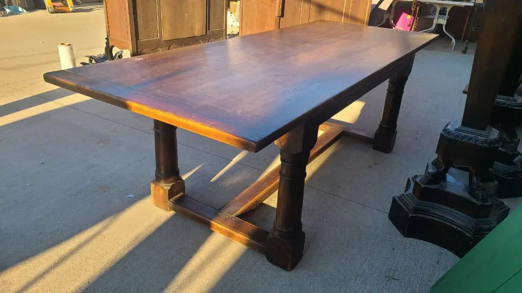 Sold Large Turned Oak Cylinder Leg Dining Table 1