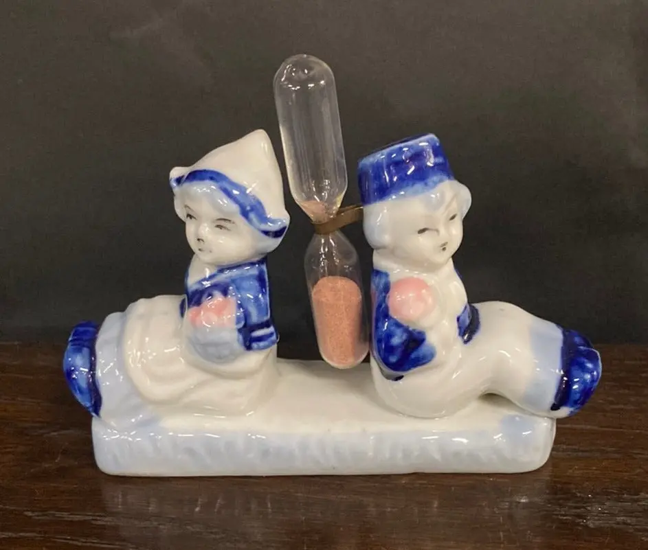 Delft Boy And Girl With Hourglass Figurine 1