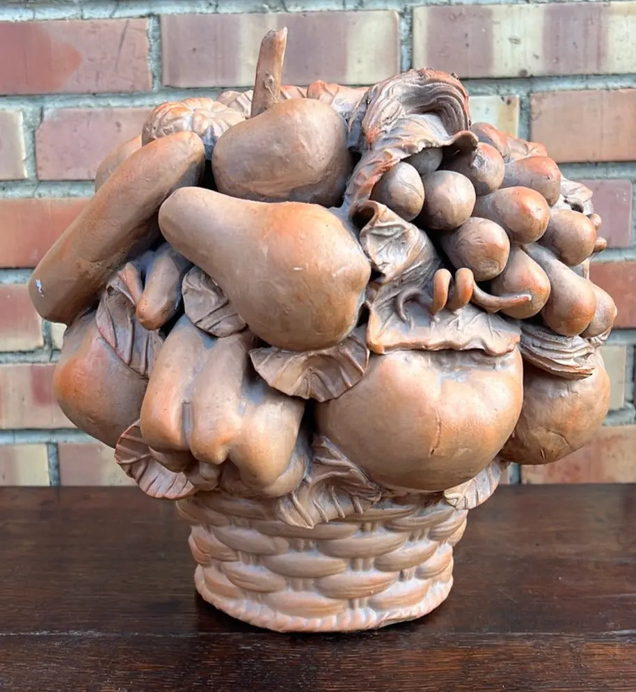 Terra Cotta Fruit Basket 1