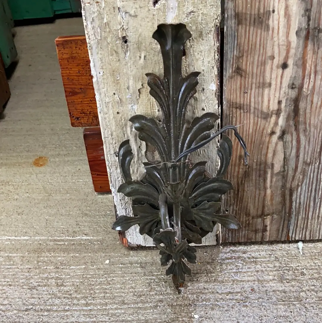 Single-Arm Iron Leafy Sconce - As Found 1