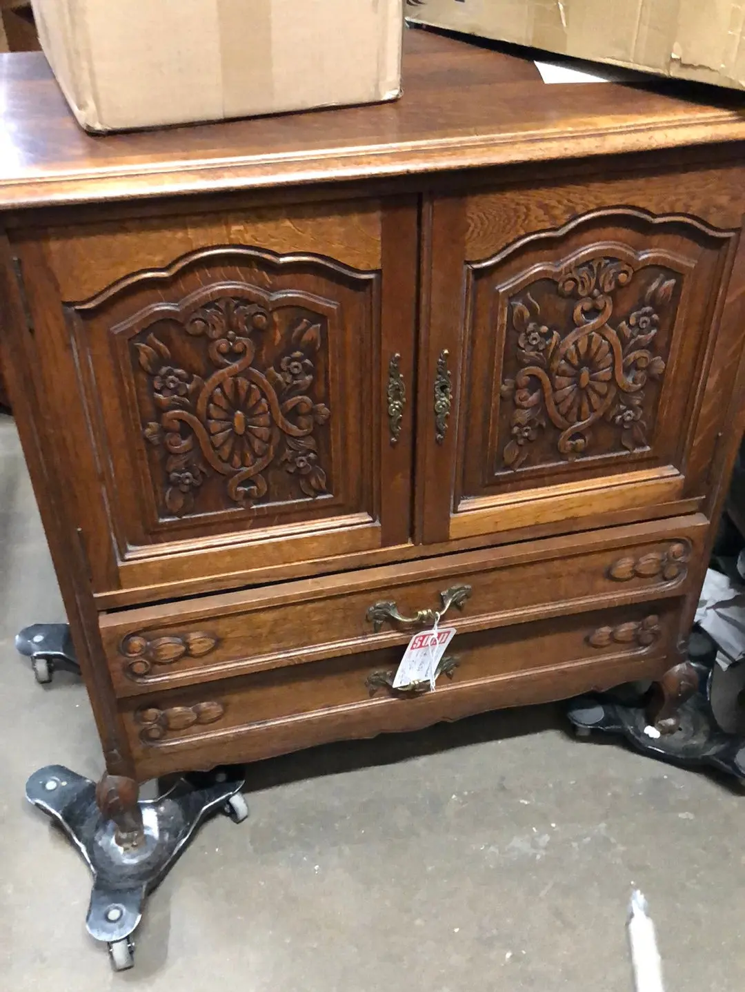 Louis Xv 2 Door Cabinet 1