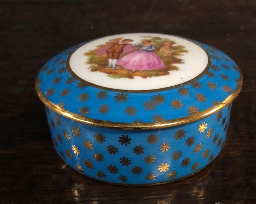 Small Limoges Round Box With Lid 1