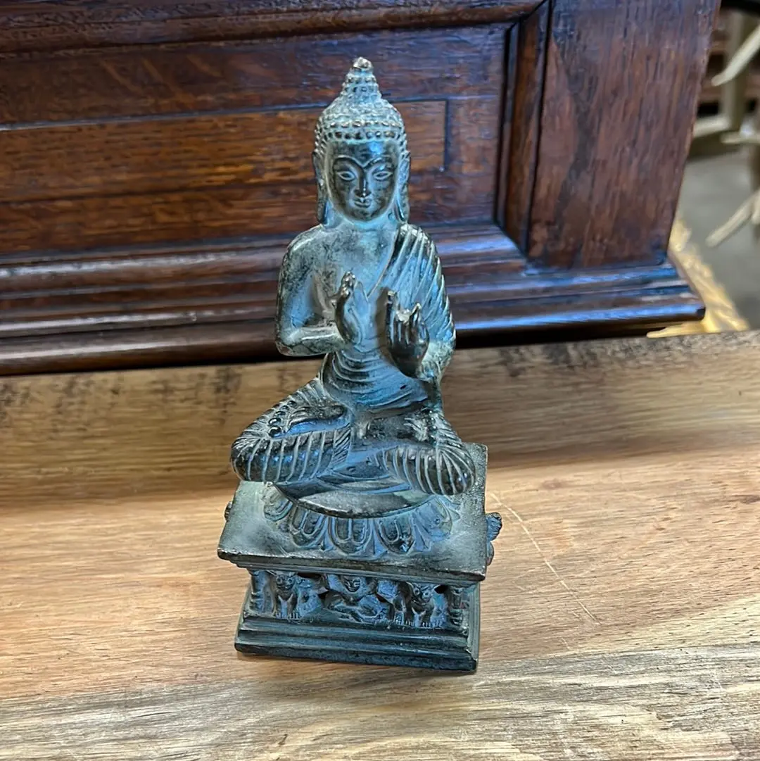 Bronze Buddha Figure 1