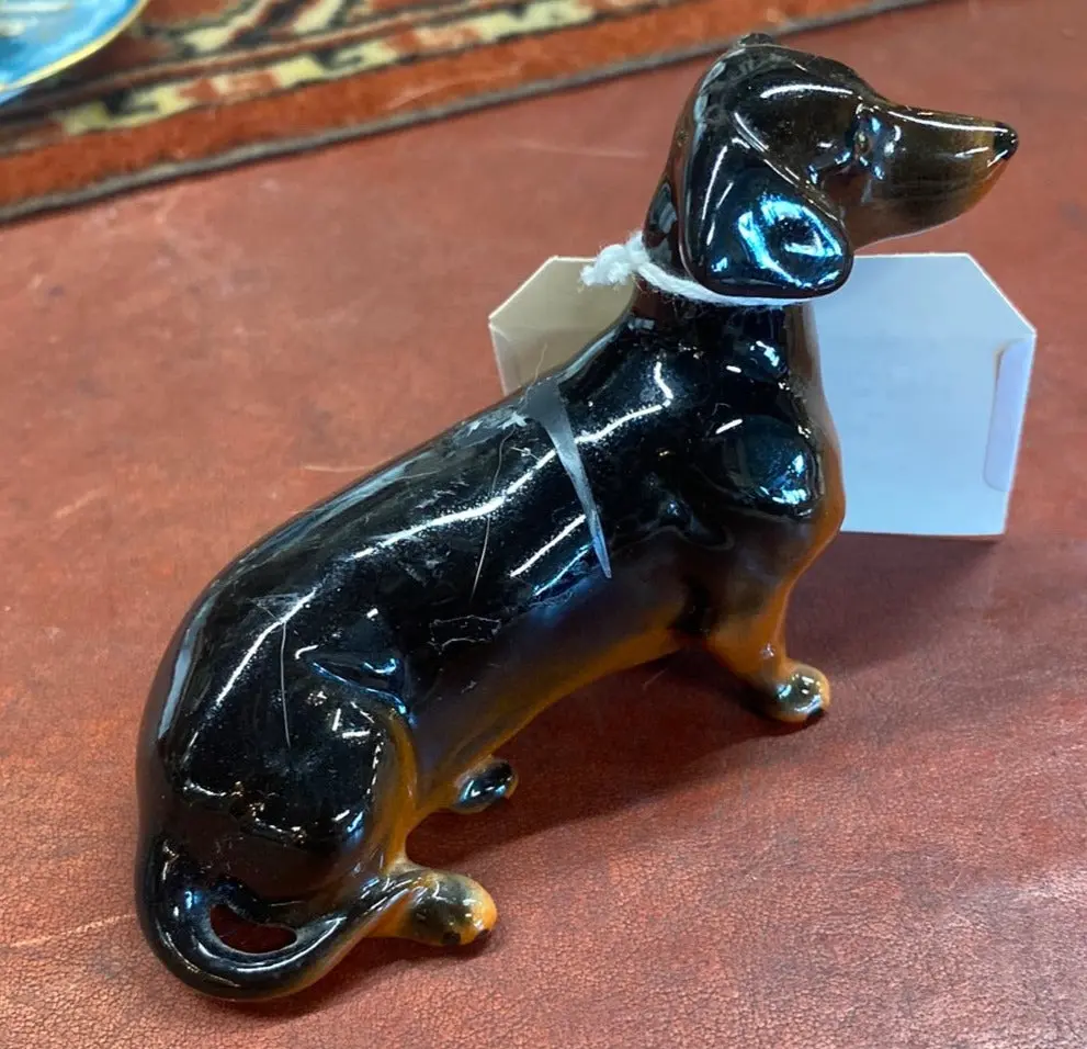 Sitting Dachshund By Beswick 1
