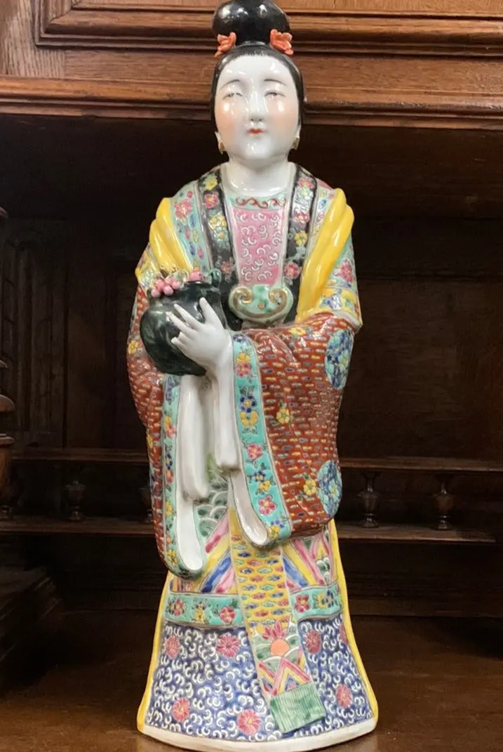 Chinese Lady Statue As Found 1