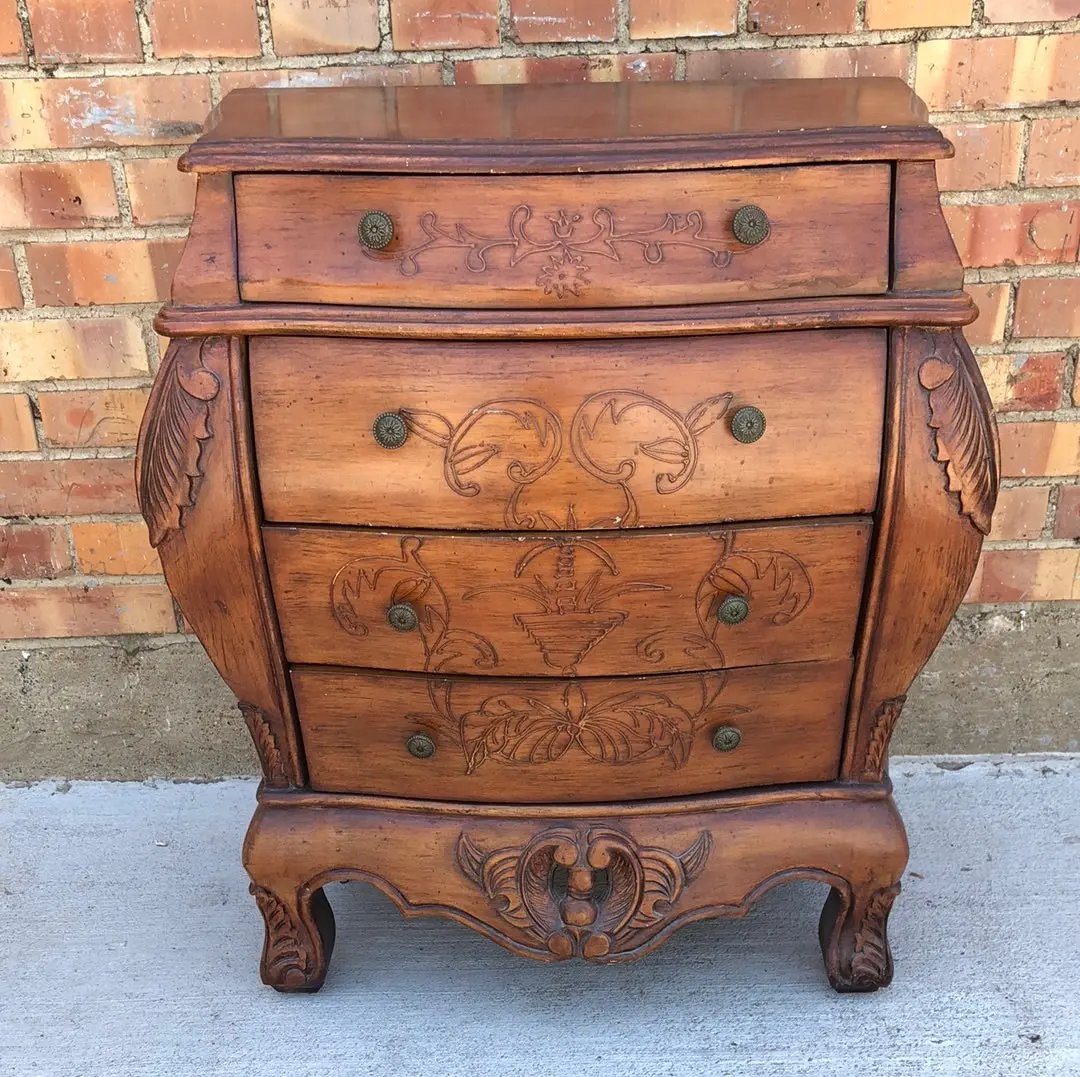 Bombay Chest Not Old 1