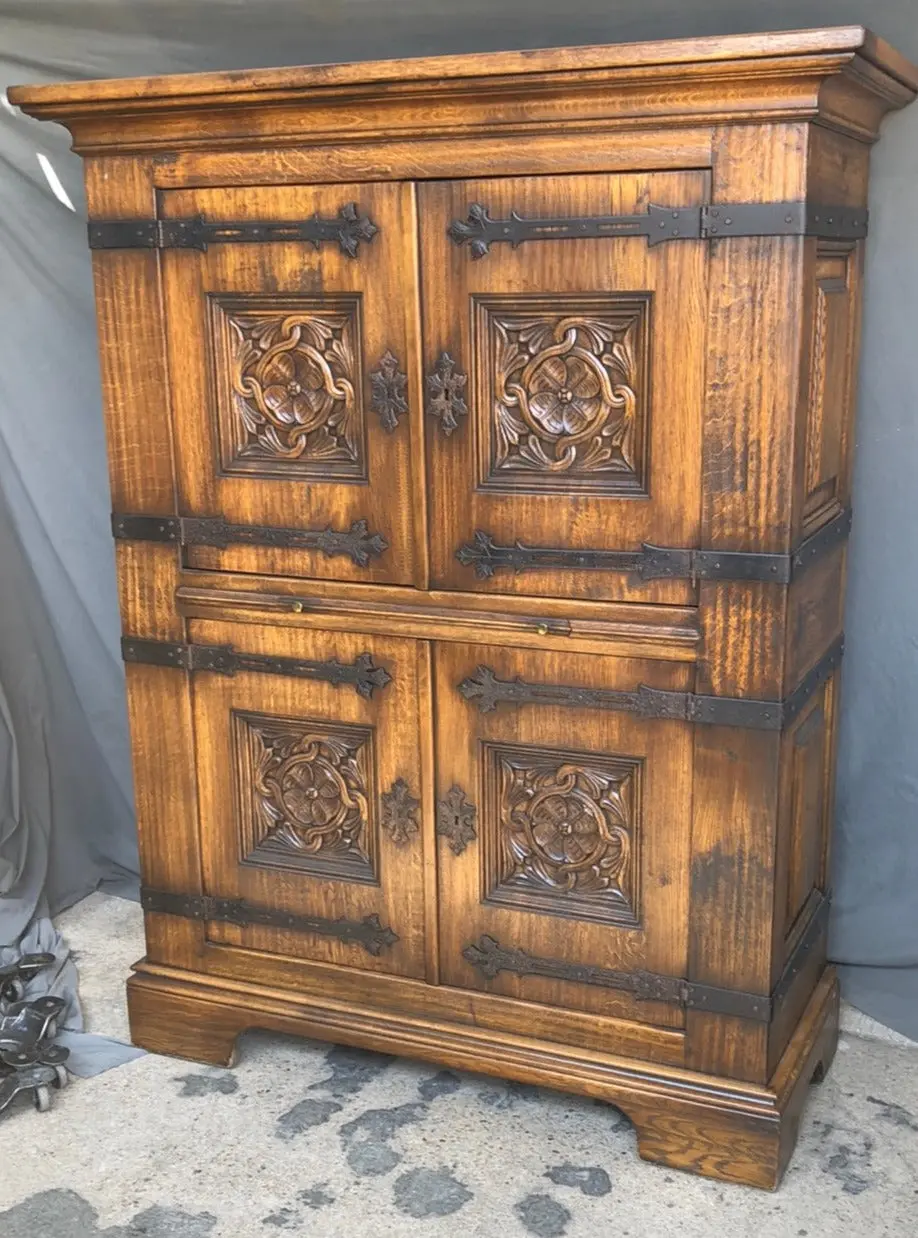 4 Door Florette Carved Rustic Bar Cabinet 1