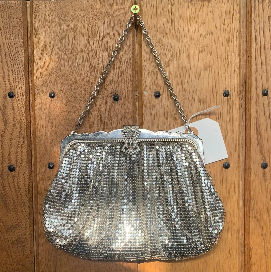 Silver Chainmail Purse With Bling Clasp 1