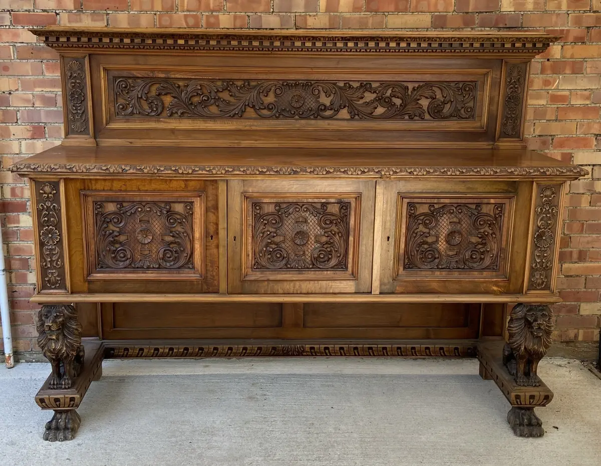 Carved Walnut Italian Server With Lions 1