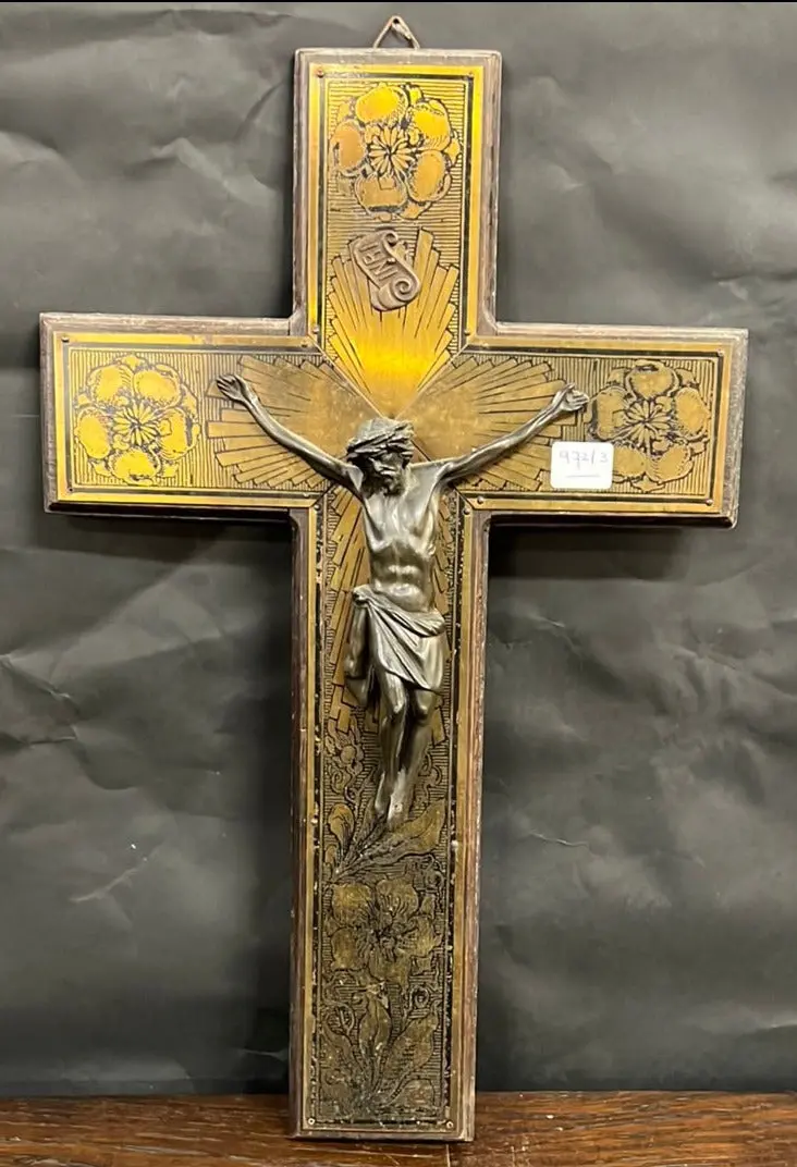 Wood And Engraved Brass Wall Crucifix 1