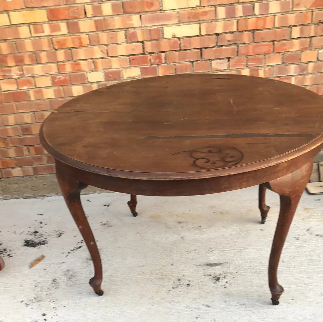 Round Queen Anne Leg Table As Found 1
