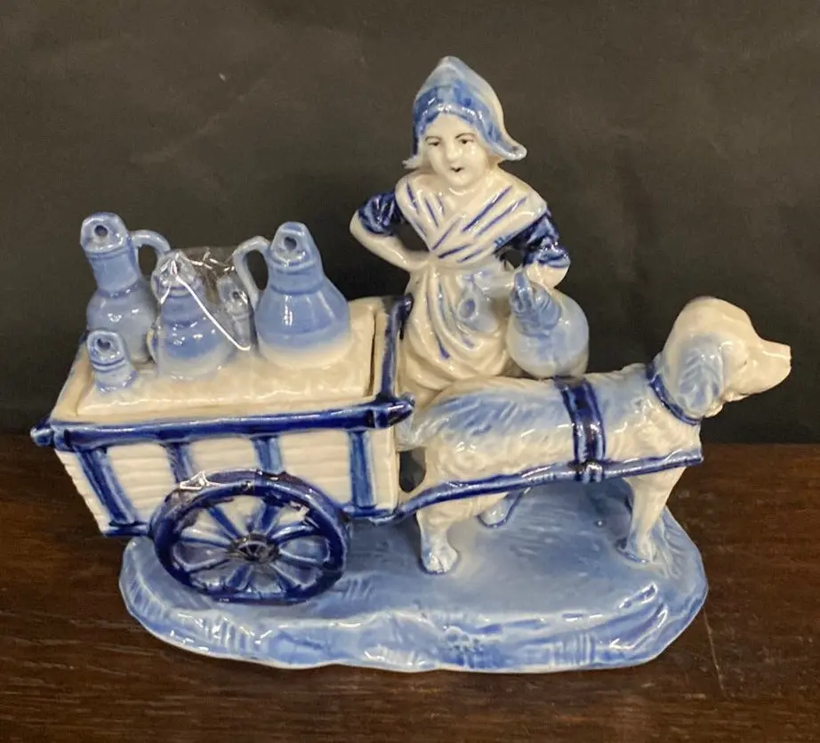 Delft Dog And Cart Figurine 1