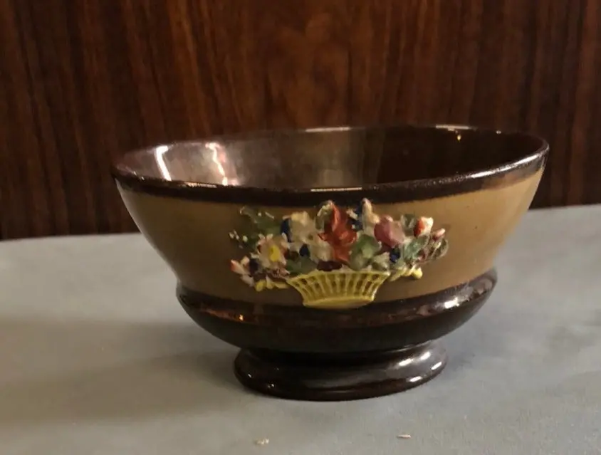 Small Copper Luster Footed Bowl With Flowers 1