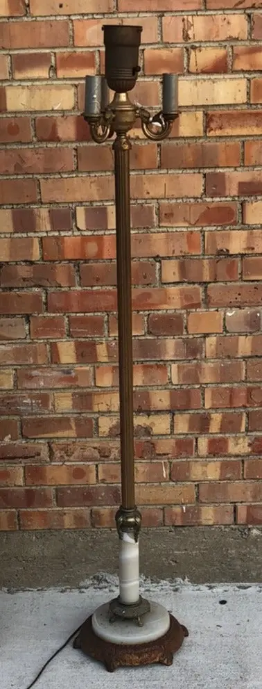 American Onyx Based Floor Lamp 1