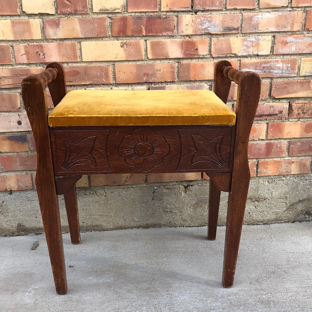 Flower Carved Vanity Bench 1