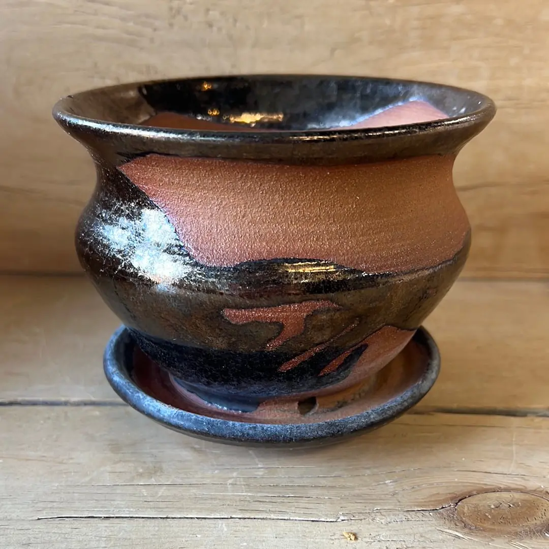 Metallic Glazed Terra Cotta Planter With Attached Saucer 1