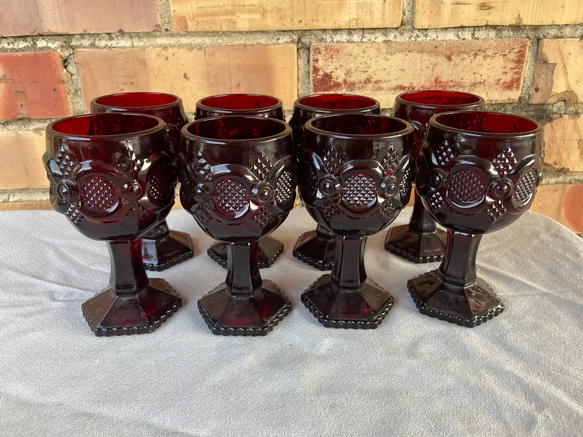 Set Of 8 Small Ruby Glass Stemmed Wine Glasses 1